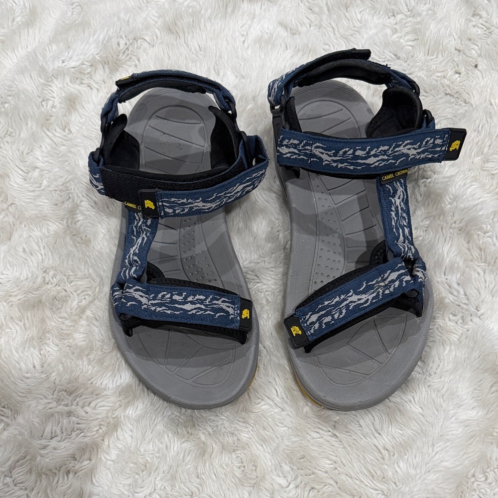 Camel Crown men's‎ waterproof hiking sandals Size 8